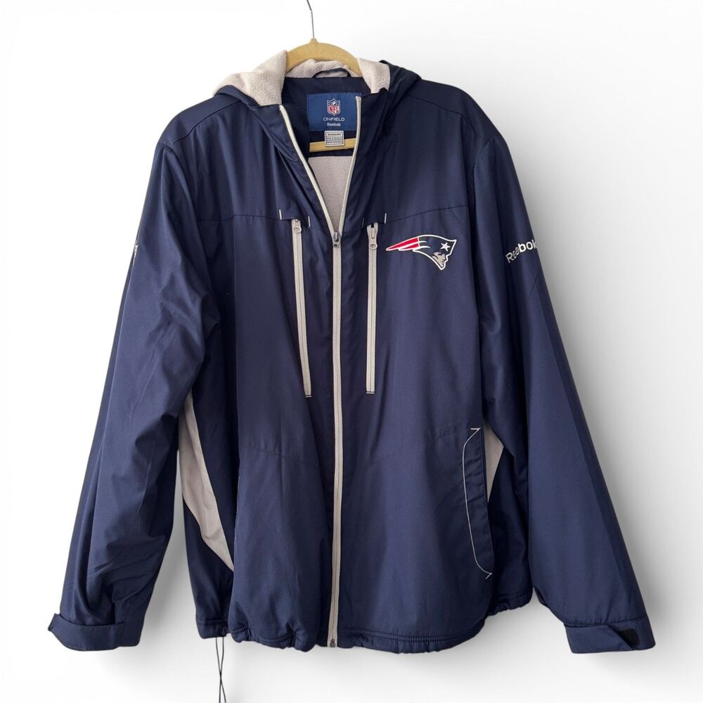 Vintage Reebok New England Patriots Jacket Mens Medium NFL On Field Fleece Lined